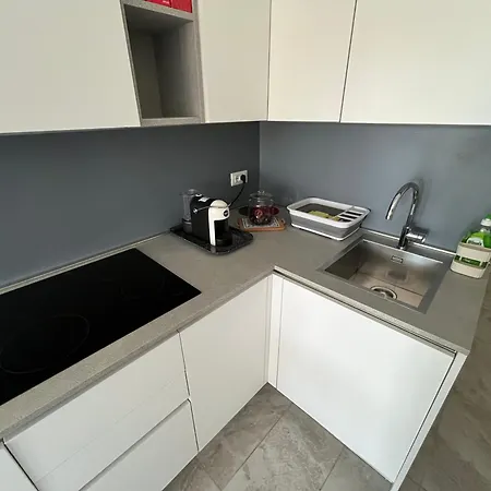 2 Parcheggi Riservati, Giardino Tranquillo E Terrazzo Lejlighed *