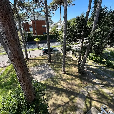 Lejlighed 2 Parcheggi Riservati, Giardino Tranquillo E Terrazzo Lignano Sabbiadoro